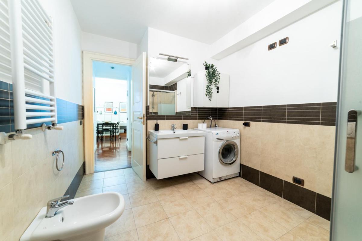Appartamento Via Atri 25 Napoli Esterno foto